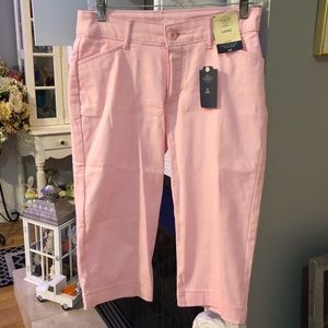 St. John’s Bay Petite Secretly Slender Mid Rise Capri Pants